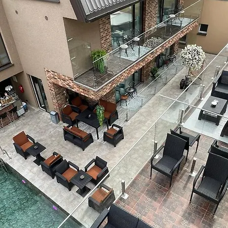 Seasons Apartman