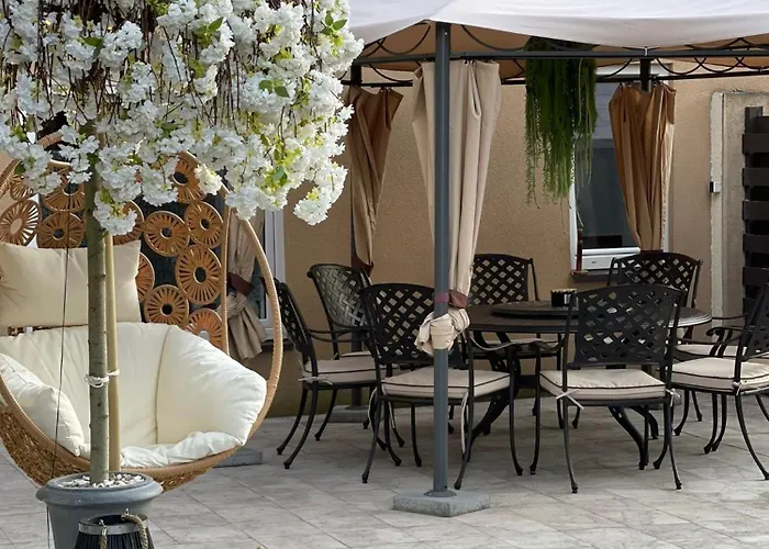 Seasons بالانغا